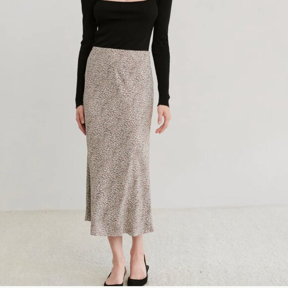 COPY - Jenni Kayne Leopard Print Slip Skirt - Picture 1 of 3